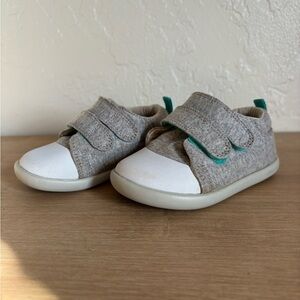 Ten Little Toddler Shoe Size 6 Gray Sneakers with Velcro Strap